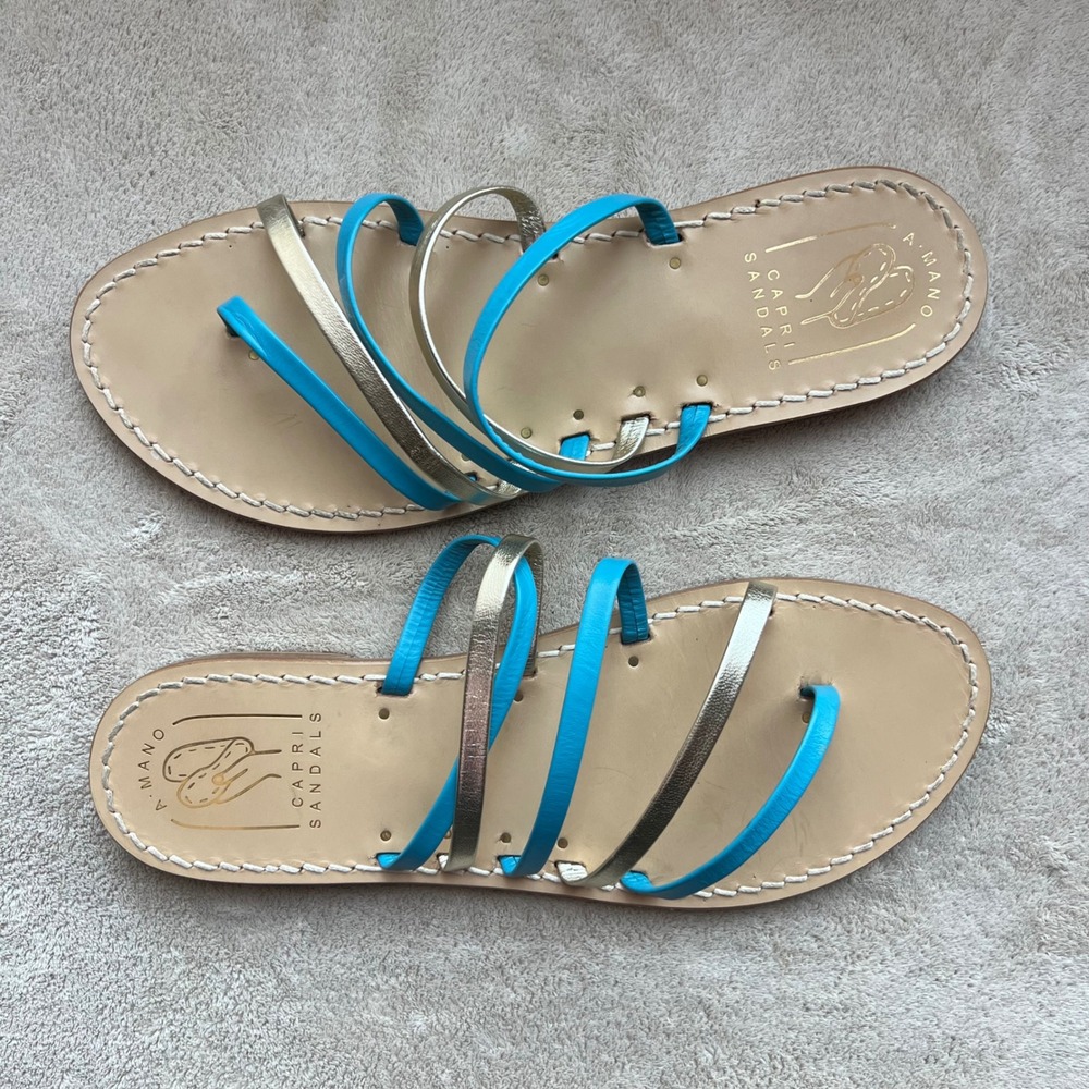 A Mano Capri Sandals Women 8.5 EU 40 Metallic Blue Gold Leather Flat Slide Thong